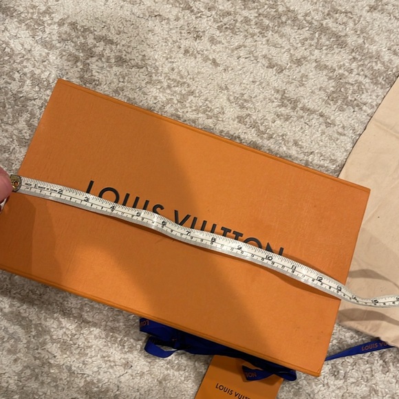 Louis Vuitton bundle - Picture 3 of 15